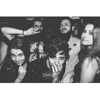 vivih_sgh - BWwGnikgFuR-2tZdbks6.jpg